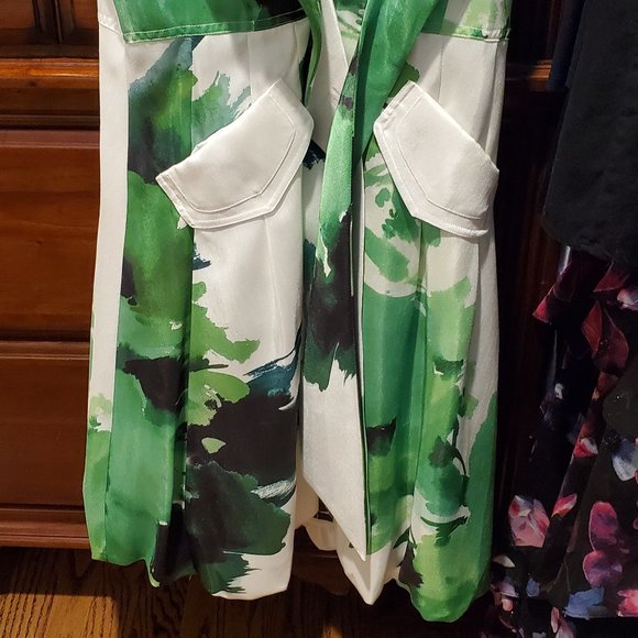 COPY - MUST GO! NWT Samuel Dong Sleeveless Green White Triple Wire Collar Bubbl… - Picture 2 of 9